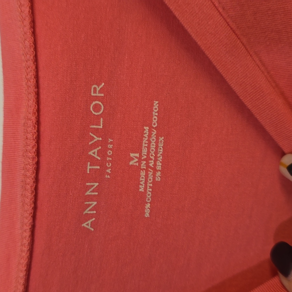 Pink top - Picture 2 of 2